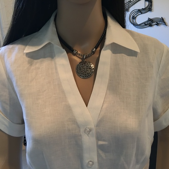 White Linen Tie Waist Short Sleeve Buttoned Blouse - Picture 2 of 7